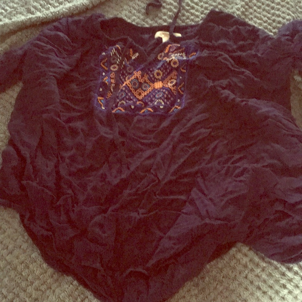 Long sleeved blue flowy shirt